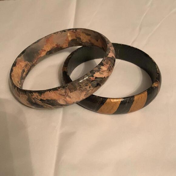 🍁2 wooden cuff bracelets - Picture 8 of 11